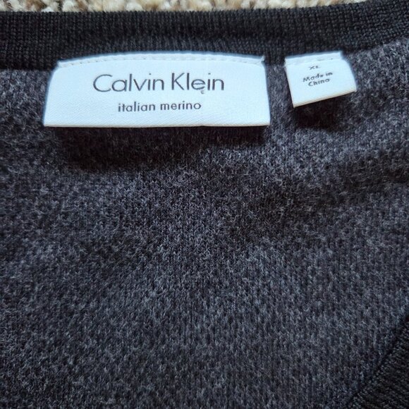 Calvin Klein Men's Italian Merino Wool Sweater Men's XL Black Preppy Luxury - Picture 2 of 6